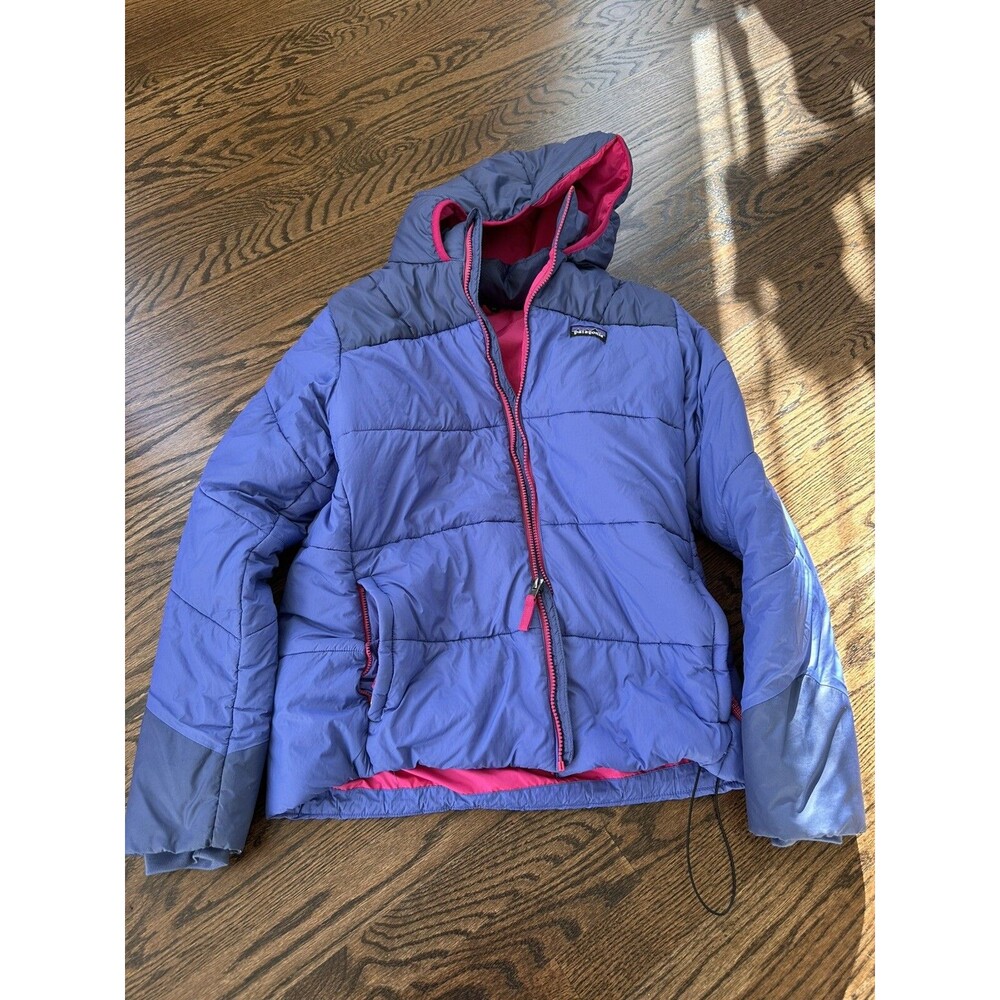 patagonia girls XXL (16-18) )blue/purple/pink hooded full zip puffer jacket EUC